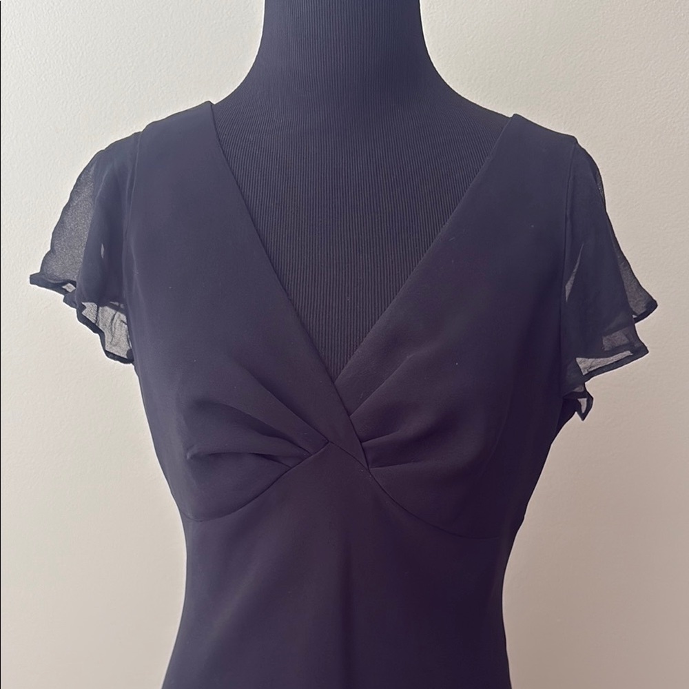 Jones New York Flutter Cap Sleeve V-Neck Dress